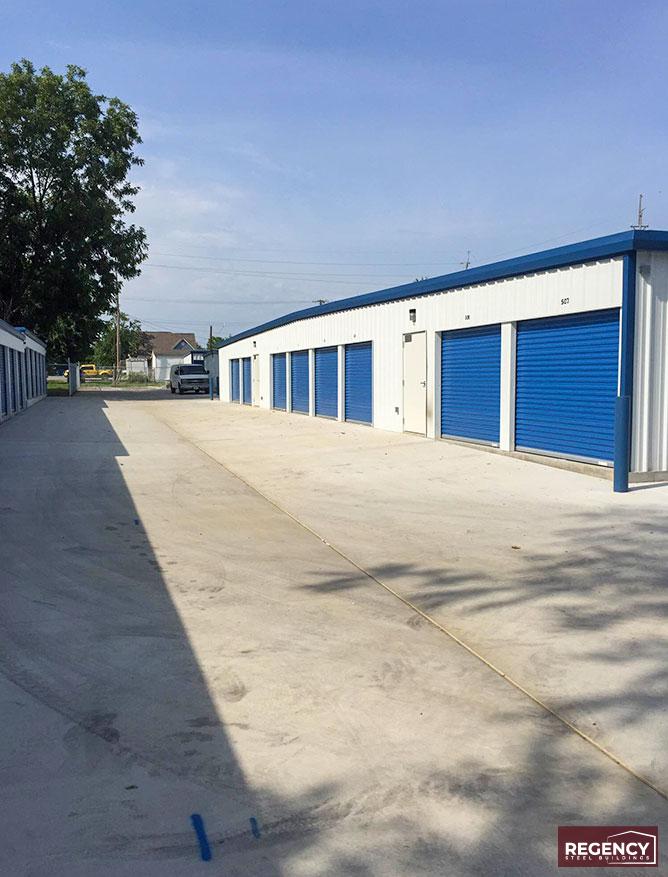 mini-storage-building-illinois